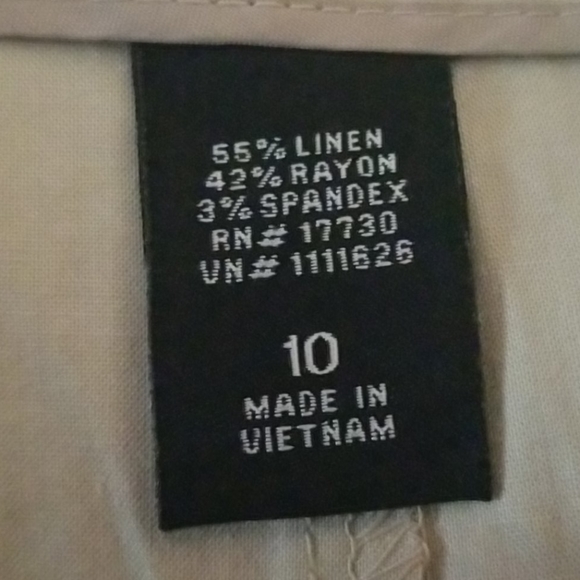 NWT - Mossimo Tan Bermuda Shorts - Picture 7 of 8